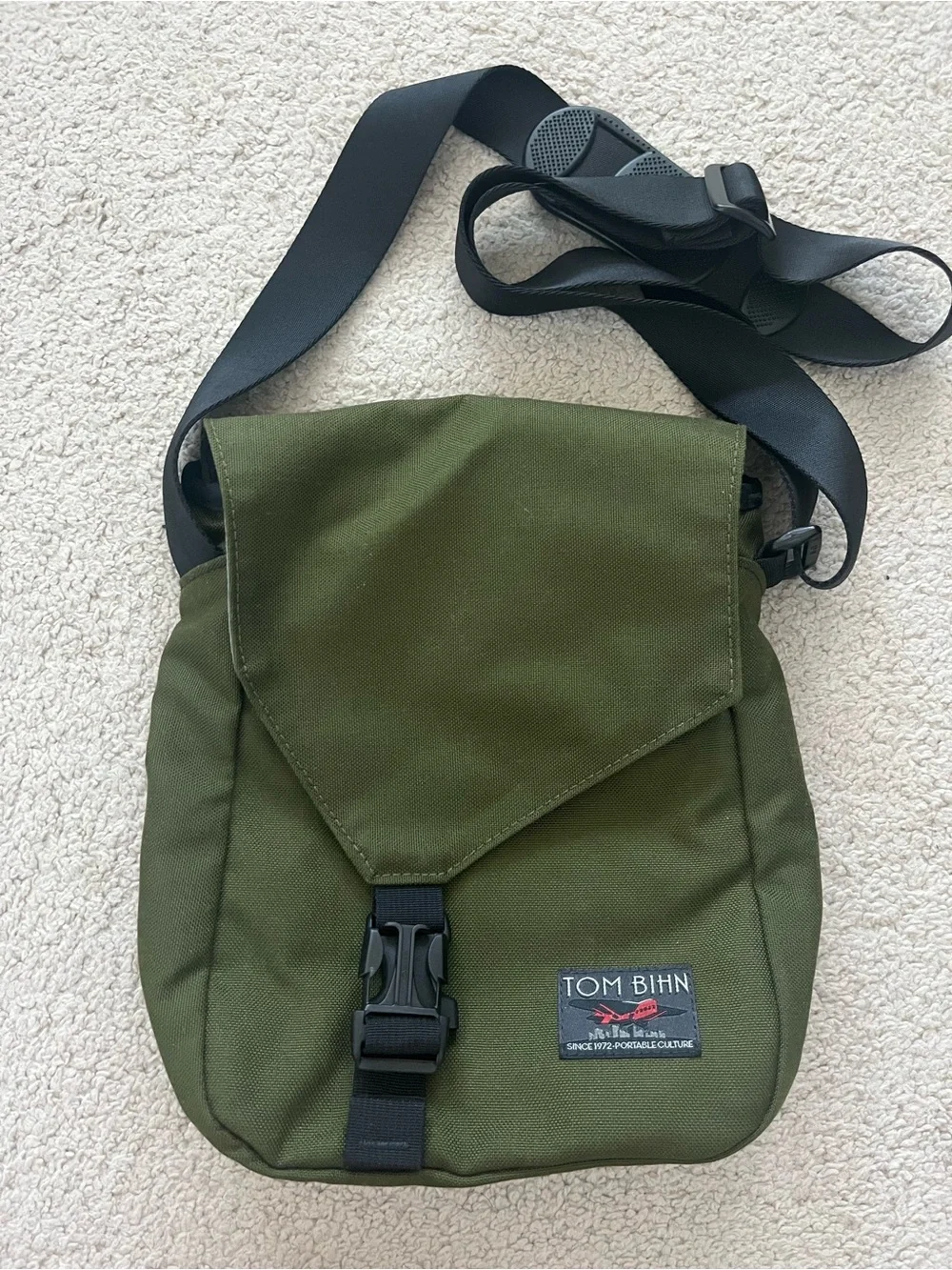 Tom Bihn Small Cafe Bag